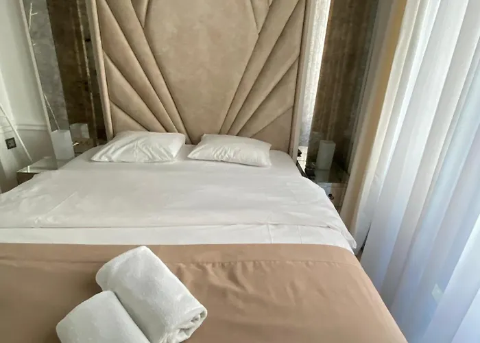 Ab Residences -Cihangir Luxury Antique Apartment