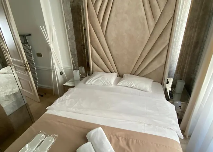 Ab Residences -Cihangir Luxury Antique Apartment