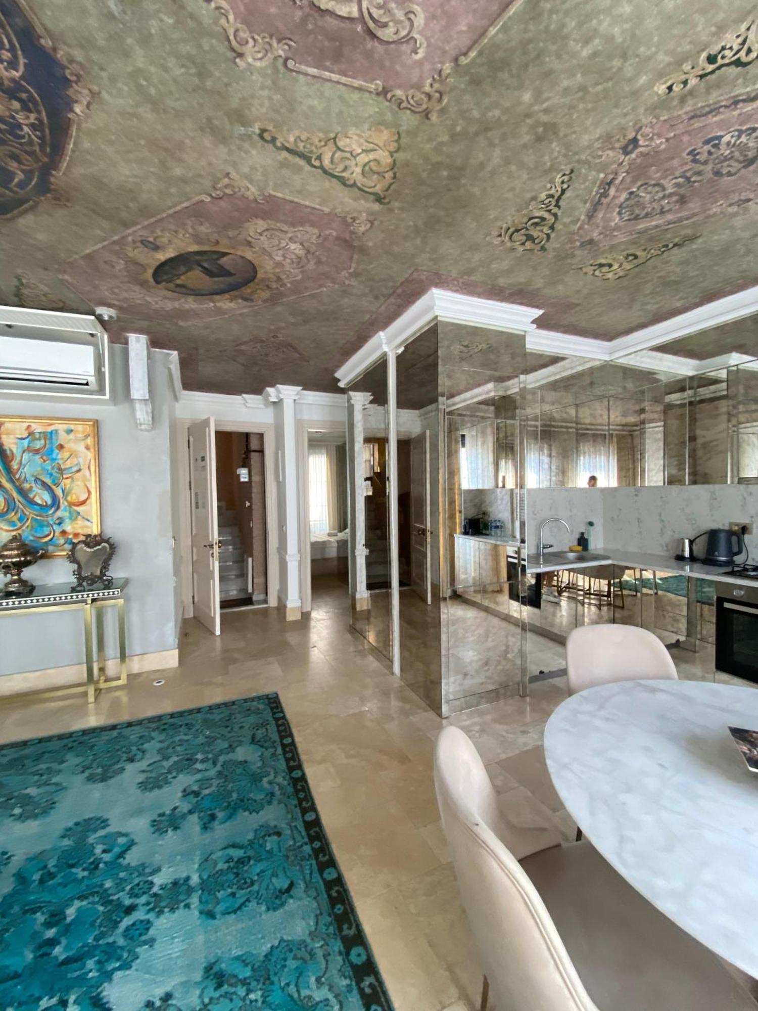 Ab Residences -cihangir Luxury Antique Apartament Istanbul