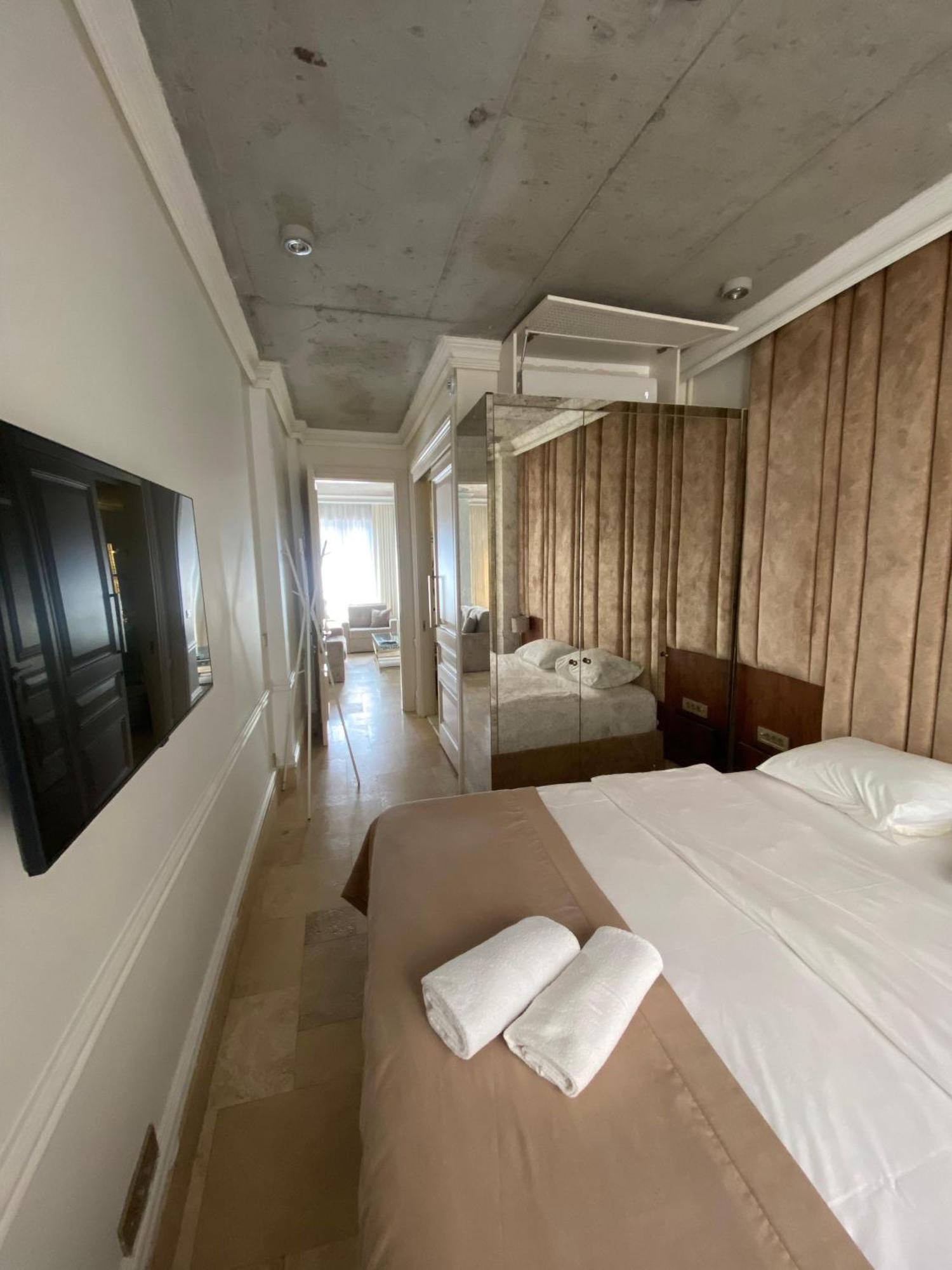 Ab Residences -cihangir Luxury Antique Appartement *